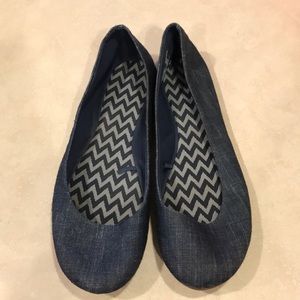 Denim flats, size 11